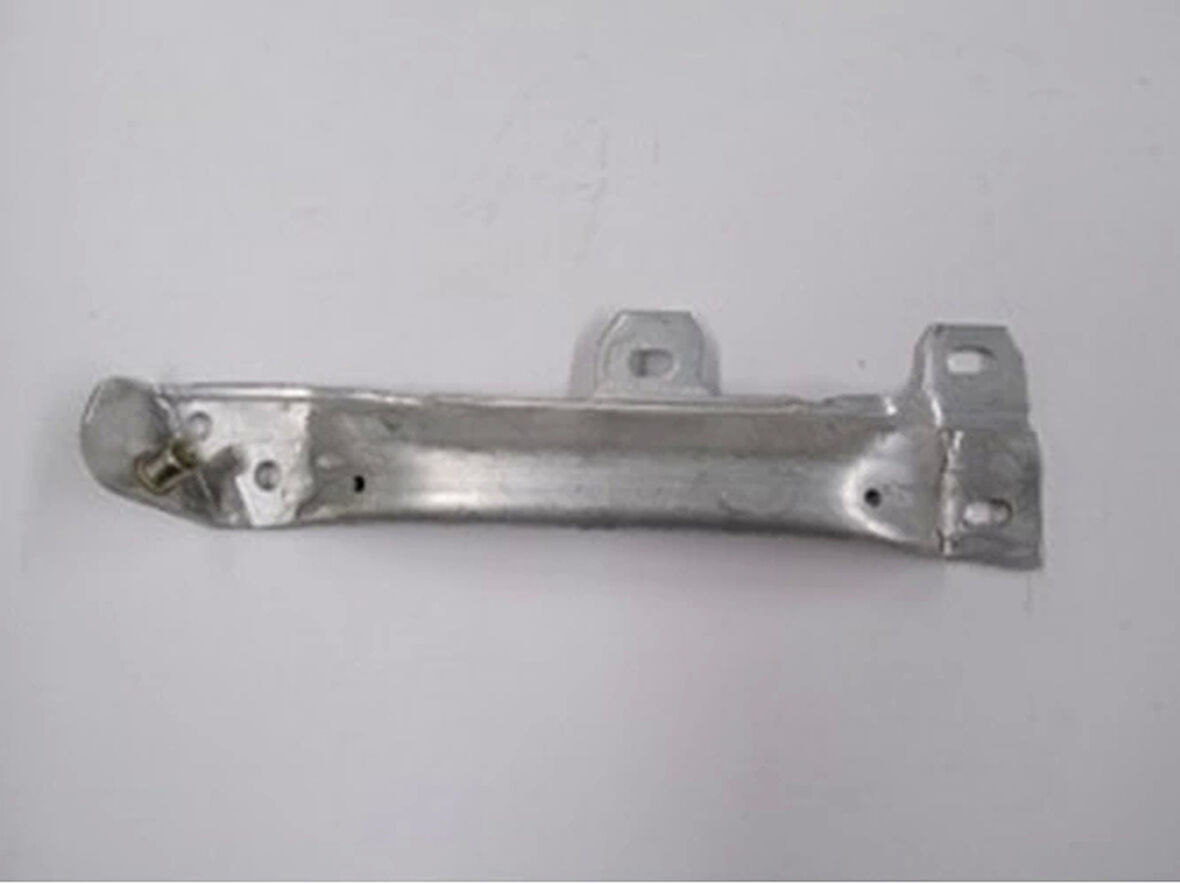 2010-2016 Bmw 5 Serı F10- Ön Tampon Bağlantı Braketi Yan Sağ Alüminyum (Bfn) (Adet) (Oem No:51117158894)