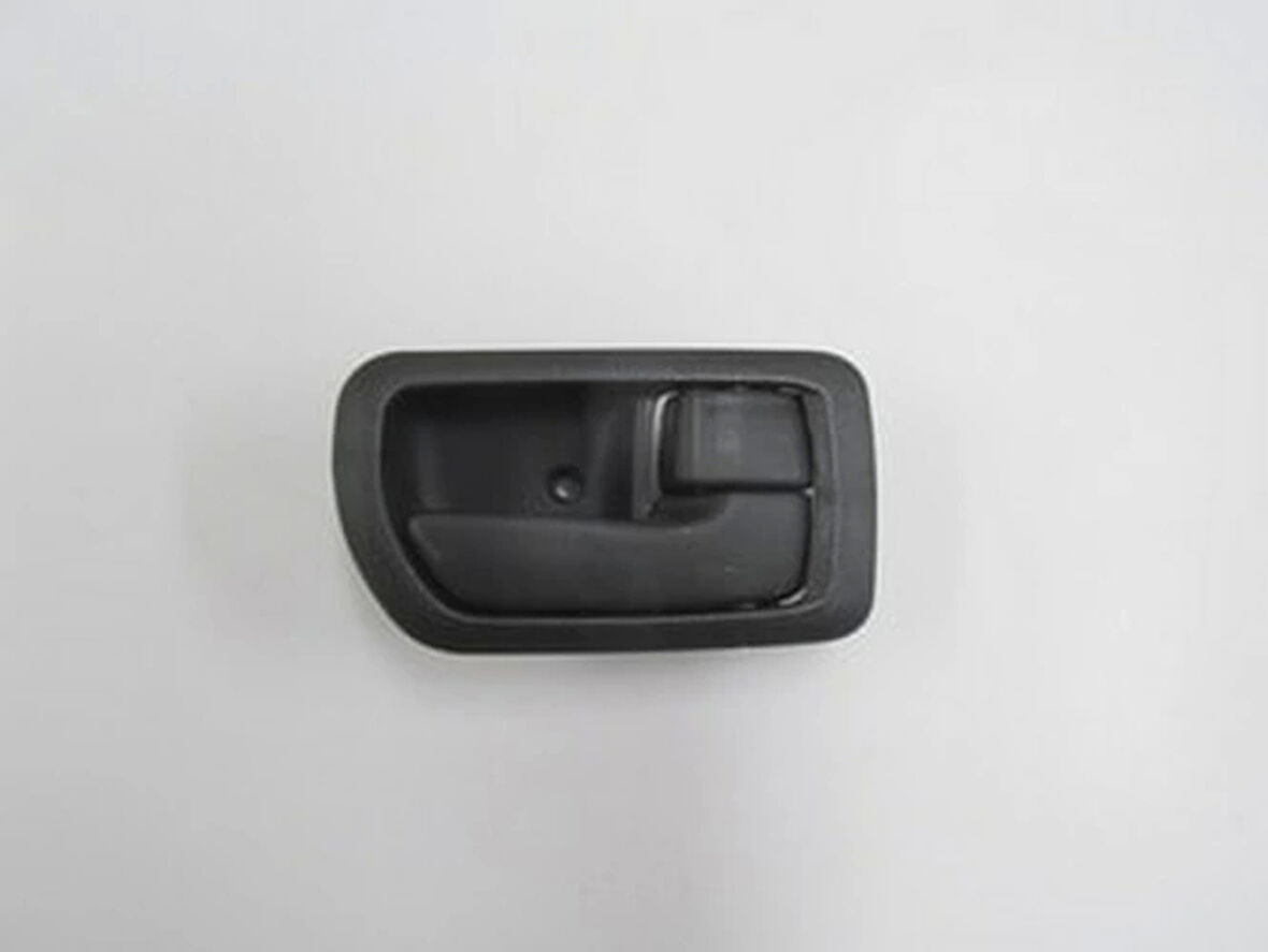 1997-1998 Toyota Carina Ön Kapı İç Açma Kolu Sağ Siyah  (Adet) (Oem No:6920520170)