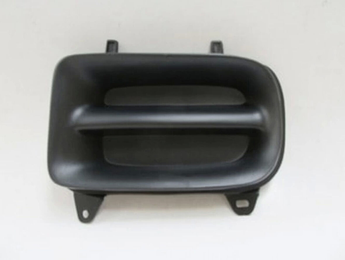 1995-1997 Mazda 323 Familia Sis Lamba Kapağı Sağ Sis Deliksiz (Tyg) (Adet)