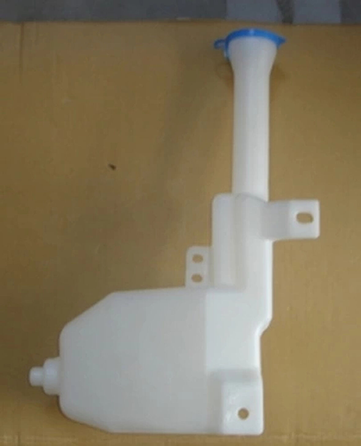 1999-2002 Mazda 323 Famılıa Ön Cam Su Bidonu/Deposu Çift Motorlu (5Kapı) (Tw) (Oem No:93170333)