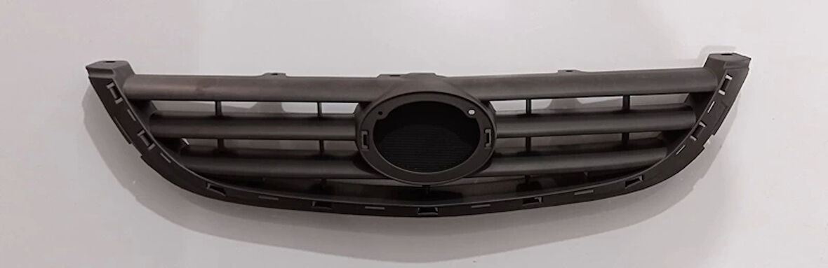 2001-2002 Toyota Avensis Ön Panjur Siyah (Tüv)(Tyg) (Adet) (Oem No:5311105040)
