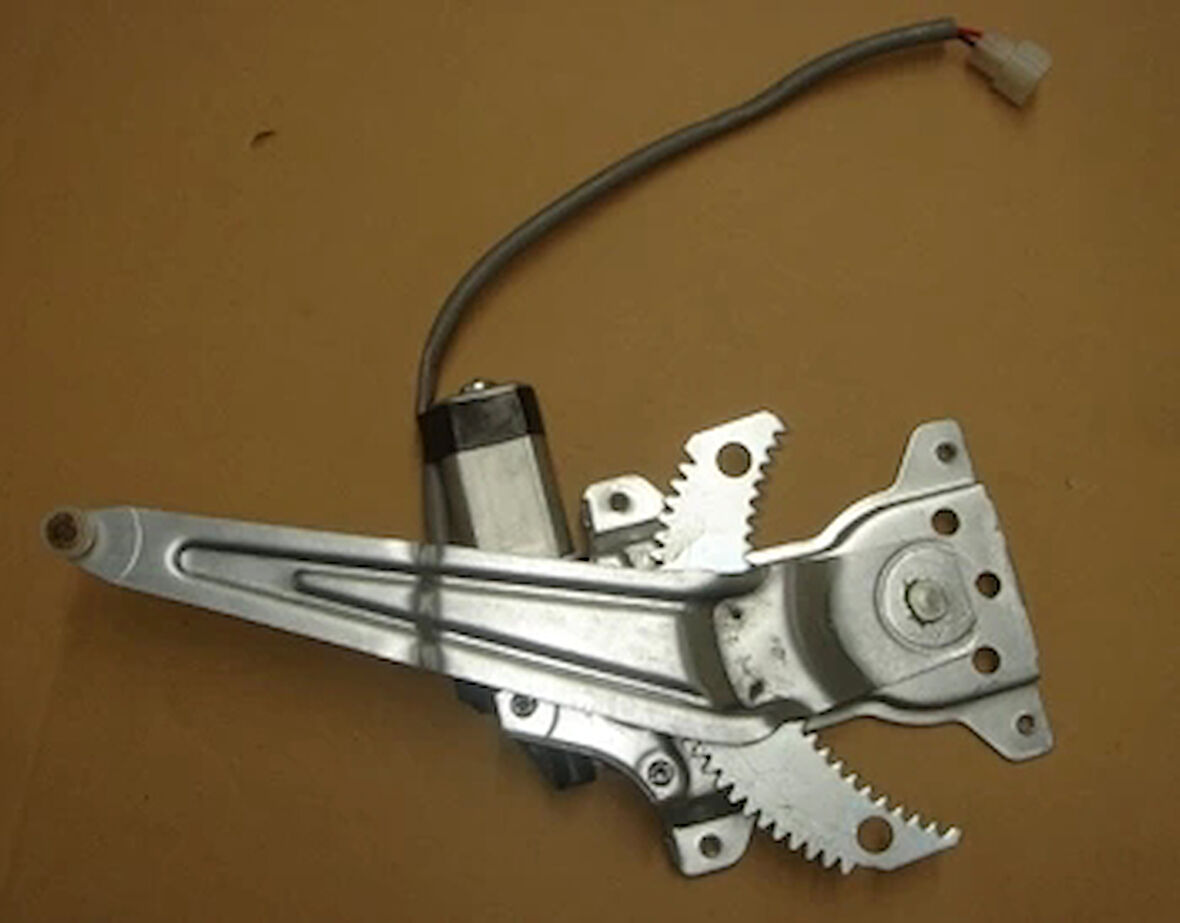 Suzukı Swıft- 05/11; Arka Cam Krikosu Sol Elektrikli/Motorlu (Tw) (Oem No: 83501-63J10)