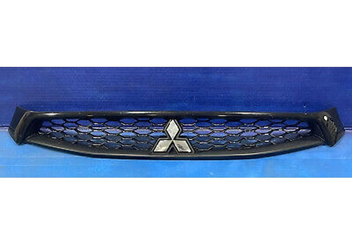 Panjur Lancer 2016-2018 None (Oem No: 7450B021)