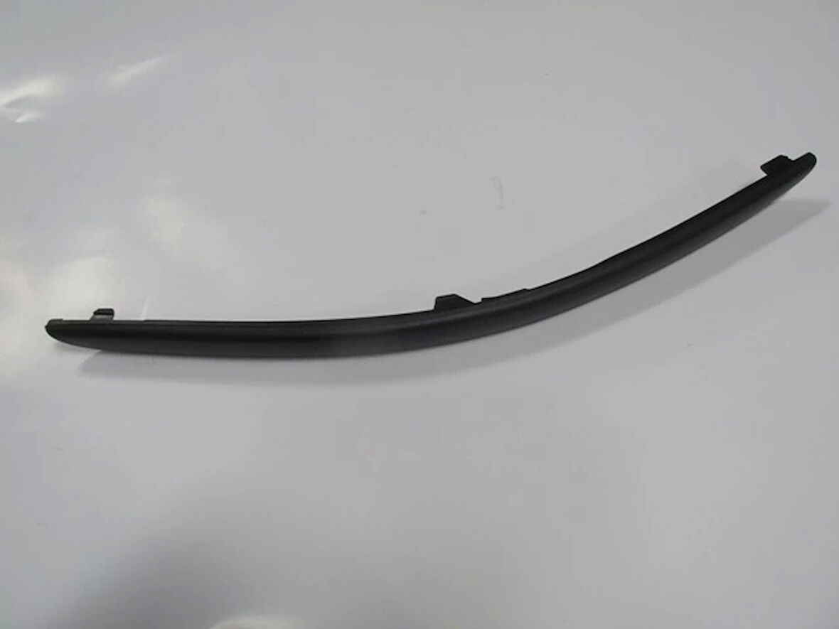 2002-2005 Ford Focus Sdhb Ön Tampon Bandı Sağ Siyah (Tüv)(Tyg) (Adet) (Oem No:2M5117E909Ac)