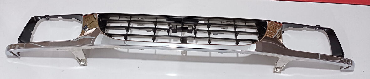 Panjur Isuzu Tfr 97 Siyah Krom None (Oem No: 8971118721N)