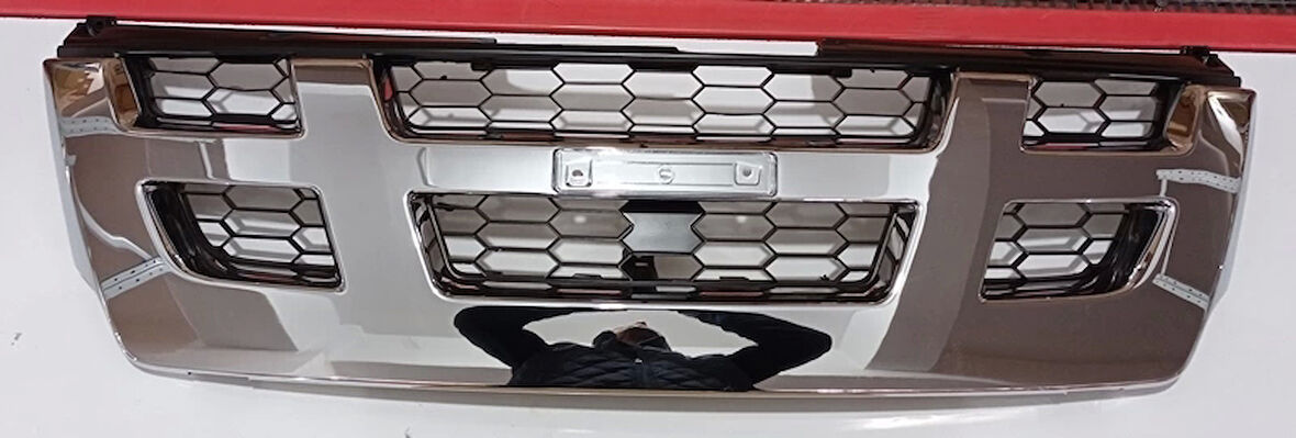 Panjur D Max 2004-2006 Ön Krom Oem No: 8-97367-358-2361-2N