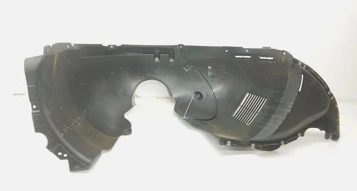 Çamurluk Davlumbazı Ön Sağ Önün Önü (Küçük Olan) Vw Golf8 Bm 20- (Oem No: 5H0805912K)