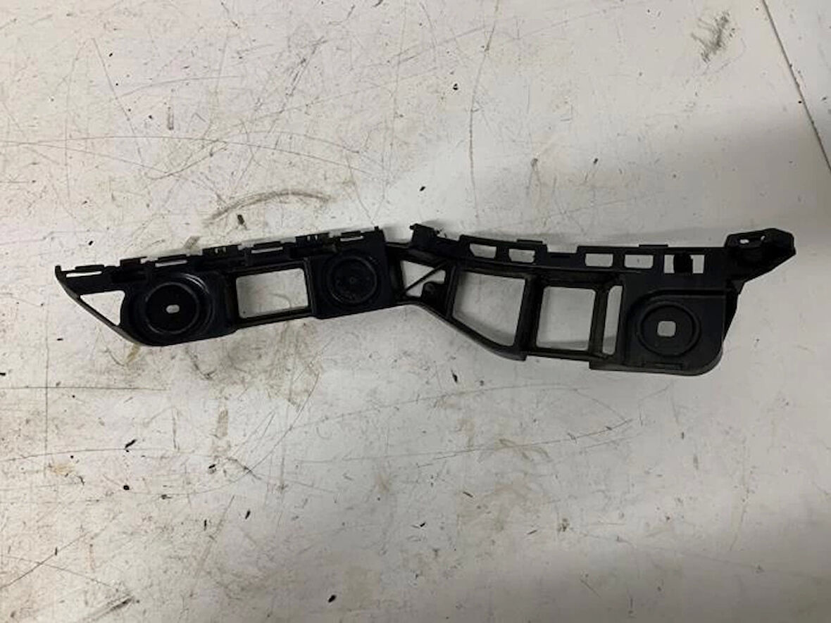 Tampon Baglantı Braketi Arka Sağ Vw Polo Bm 14-17 (Oem No: 6C6807394B)