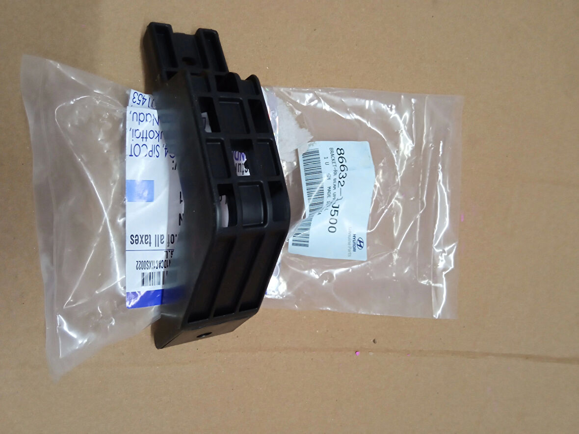 Tampon Bağlantı Braketi İ20 Arka 12-14 Üst Sol (Oem No: 86632-1J500)