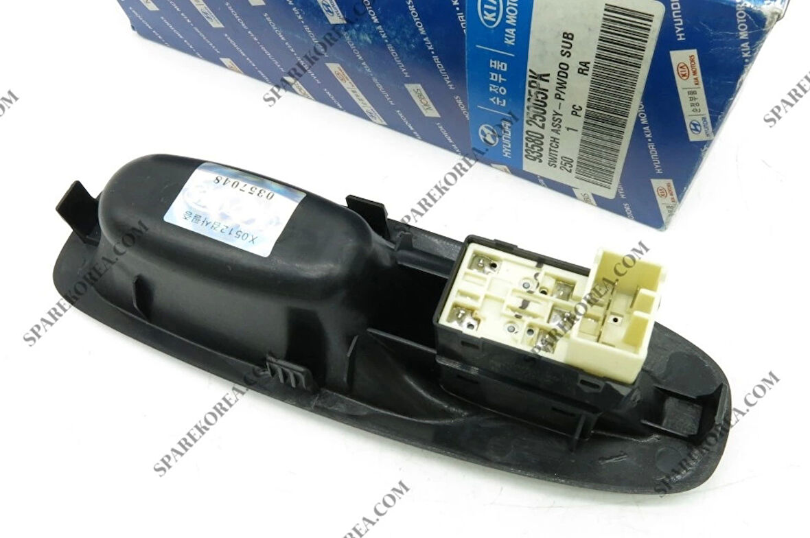 Düğme Cam Açma Accent 03-06 Siyah Sağ (Oem No: 93580-25005Pk)