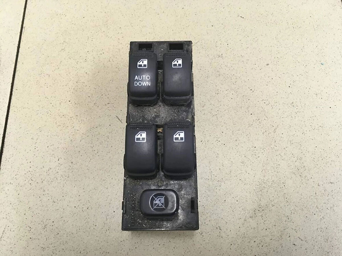 Düğme Cam Açma Getz 03-06 Ön Sol (Oem No: 93570-1C110Bj)