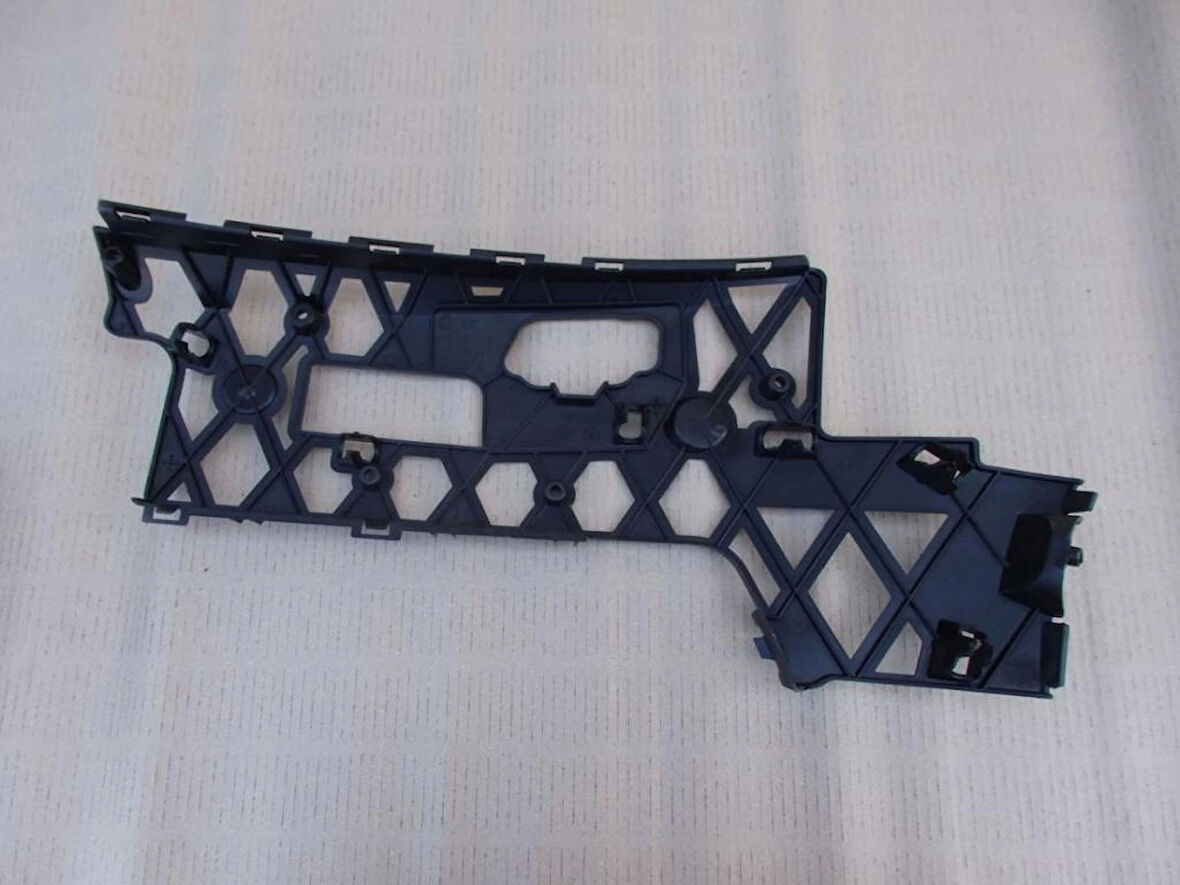 Tampon Bağlantı Braketi Passat 10-15 İç Ön Sağ (Oem No: 3Aa807178)