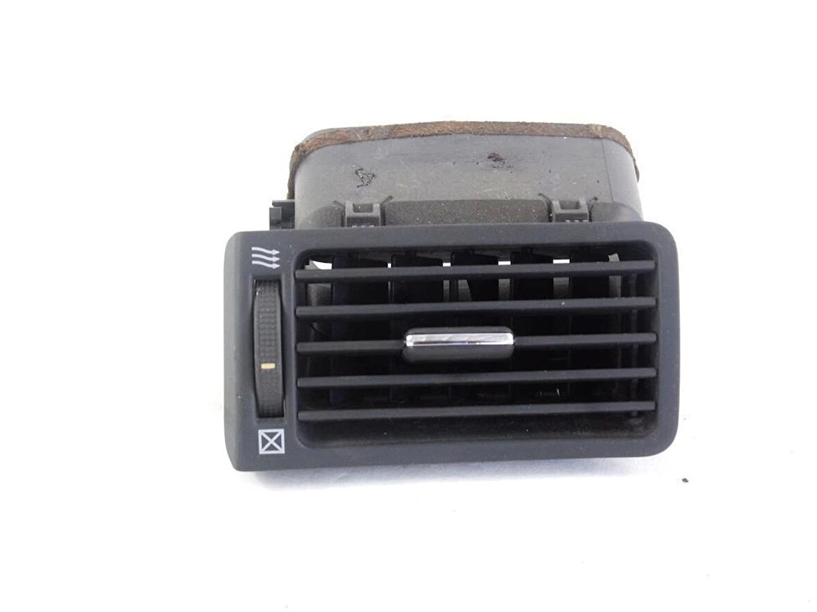 Kalorifer Izgarası Corolla 02-06 Sağ (Oem No: 55660-02040B0)