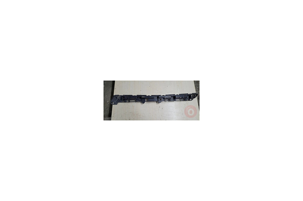 Arka Tampon Braketı : Orta Nb Opel Astra J Bm 10- (Oem No: 1404376)