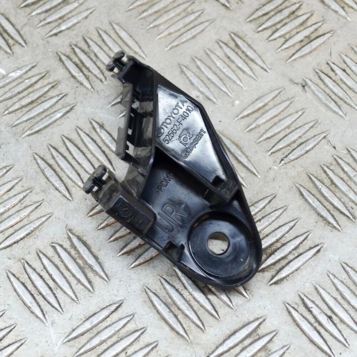 Tampon Bağlantı Braketi Chr 16-19 Arka Sağ (Oem No: 52562-F4010)