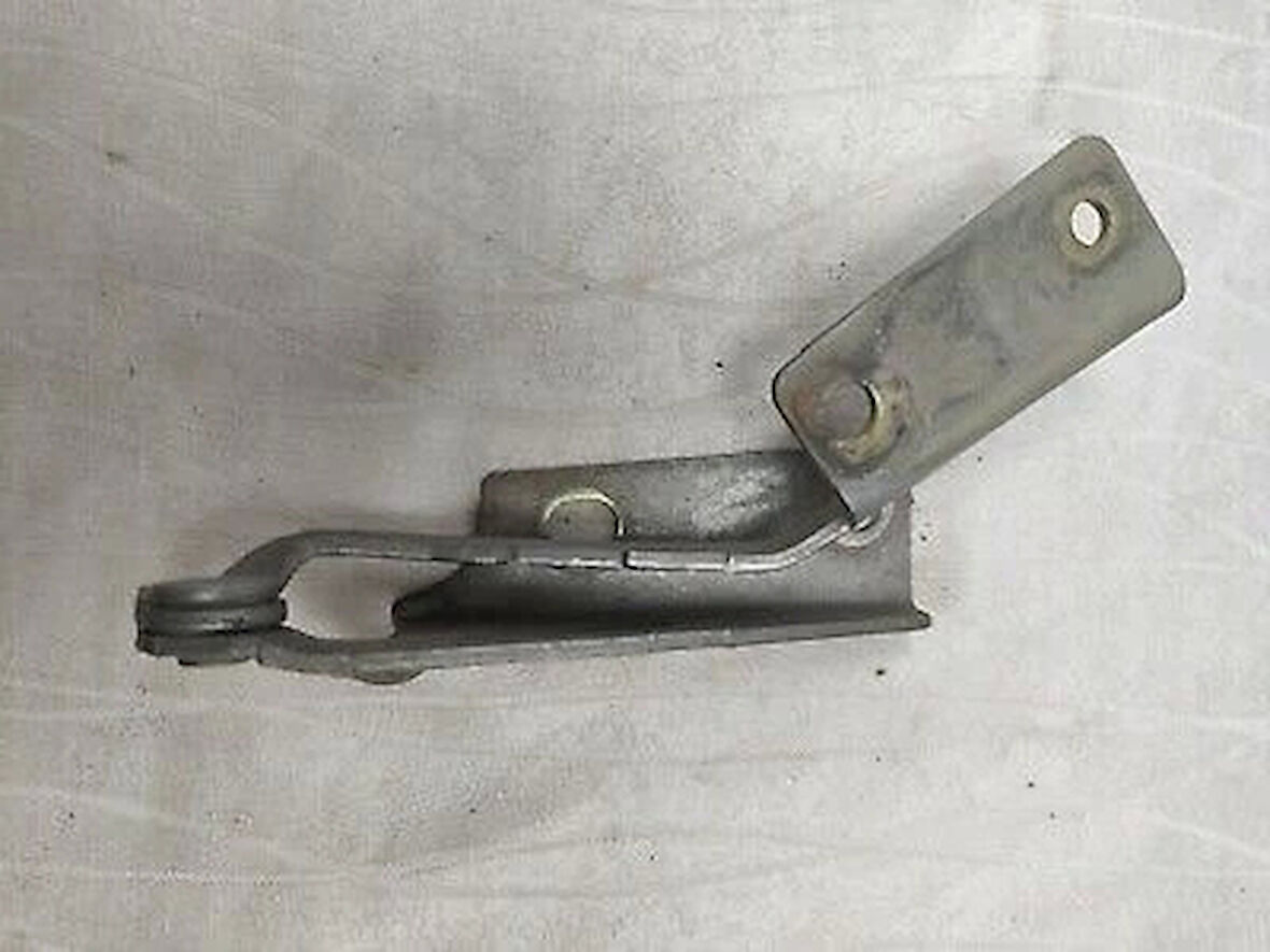 Ford Focus 98  Motor Kaput Menteşesi Sağ Xs41 16800 Ae (Oem No:4S4116800Aa)