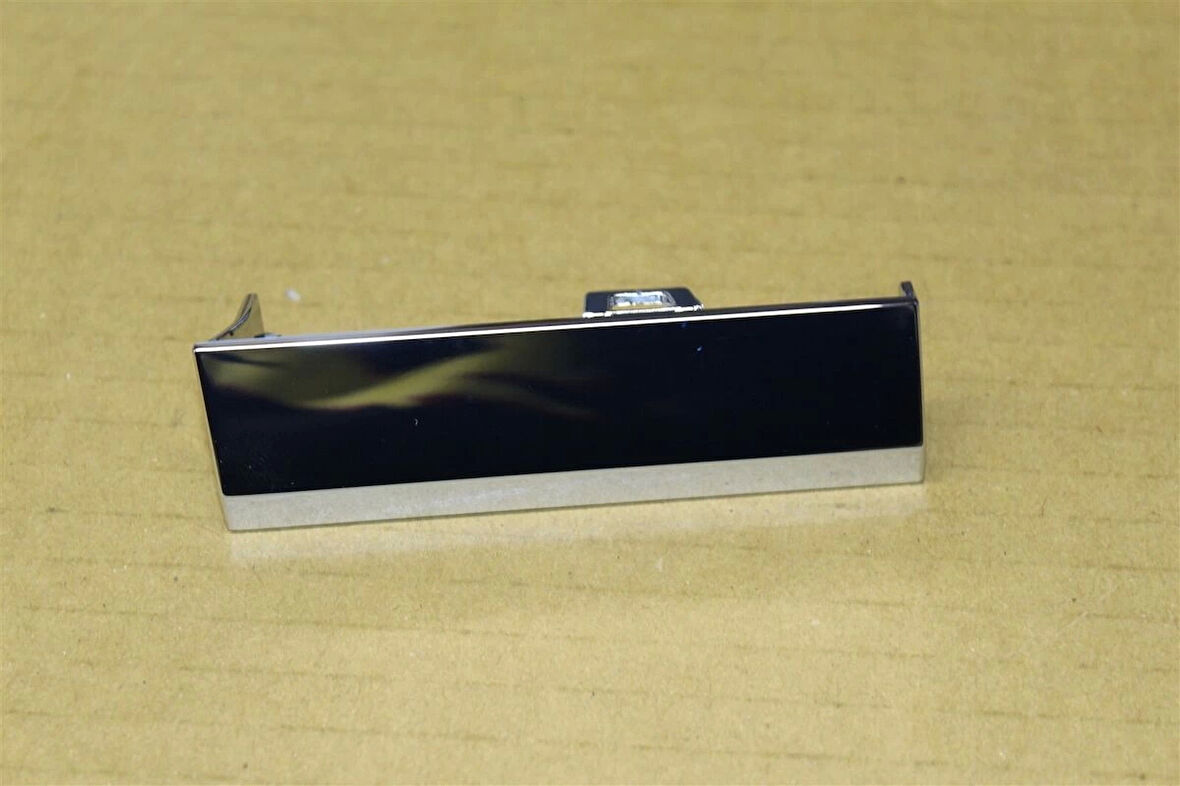 Çamurluk Bandı Sol Alt Dış Vw Passat Bm 14- (Oem No: 3G0853995D3Q7)