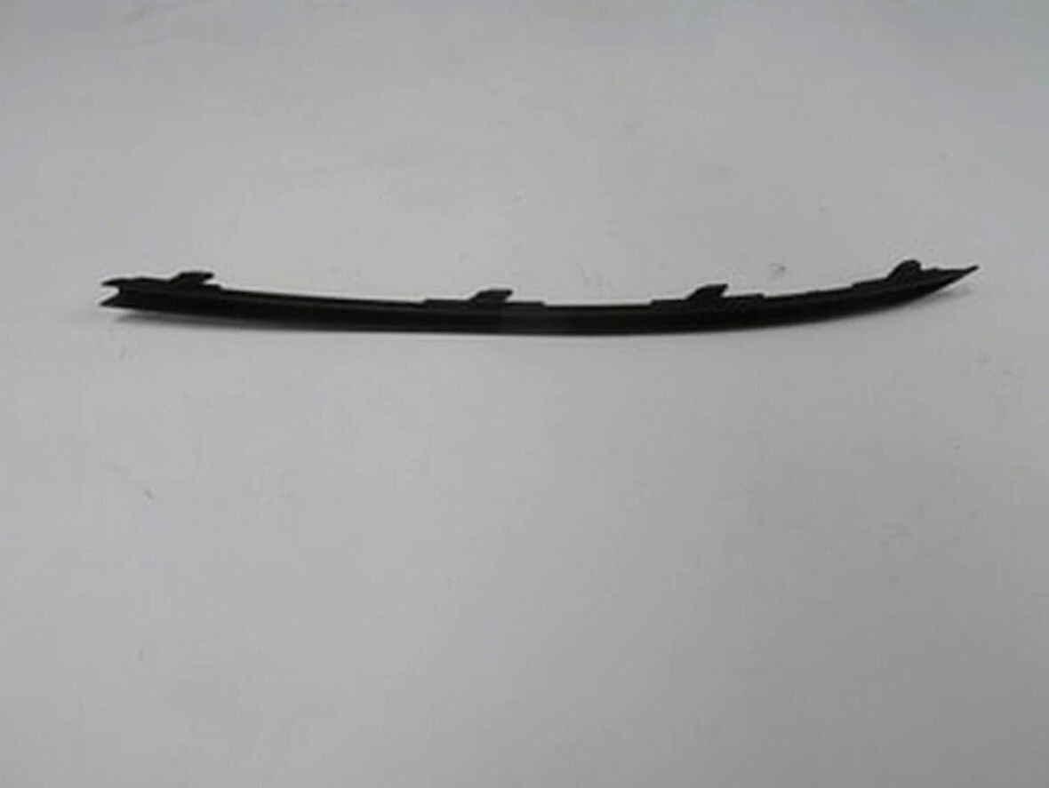 Tampon Izgara Çıtası Passat 2015 Sonrası  Ön Sol (Oem No:3G08543219B9) (Adet)