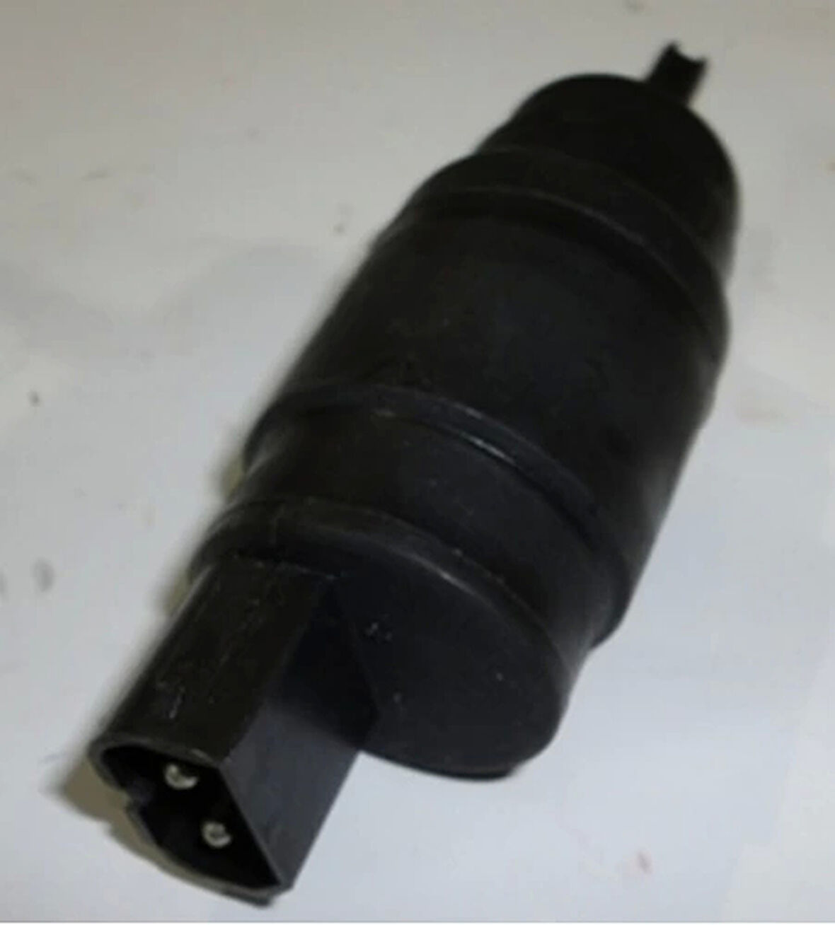 1991-1998 Bmw 3 Serisi Sd-Coupe- Cam Su Bidonu Motoru 12 Volt (Tw) (Adet) (Oem No:61661380068)