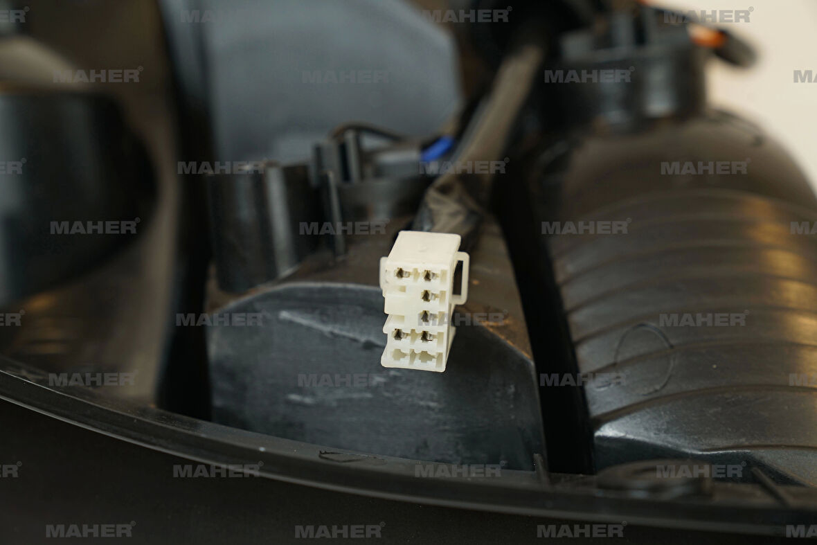 Stop Lambası Sorento 2003-2006 Sol (Oem No:924013E010)