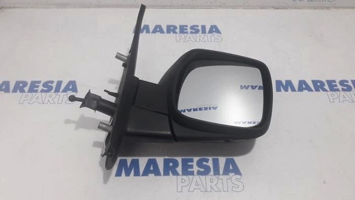 Renault Kangoo Iıı  2008 2013 Dış Dikiz Aynası Sağ Mekanik   (Oem No:8200495708)