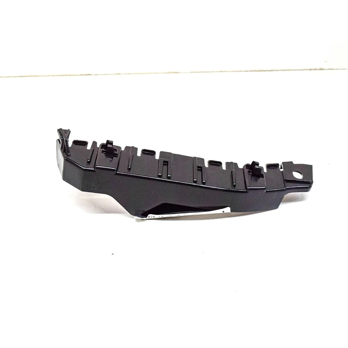 Vw T6 2015- Tampon Braketi Ön Sağ  (Oem No:7E0807184B)