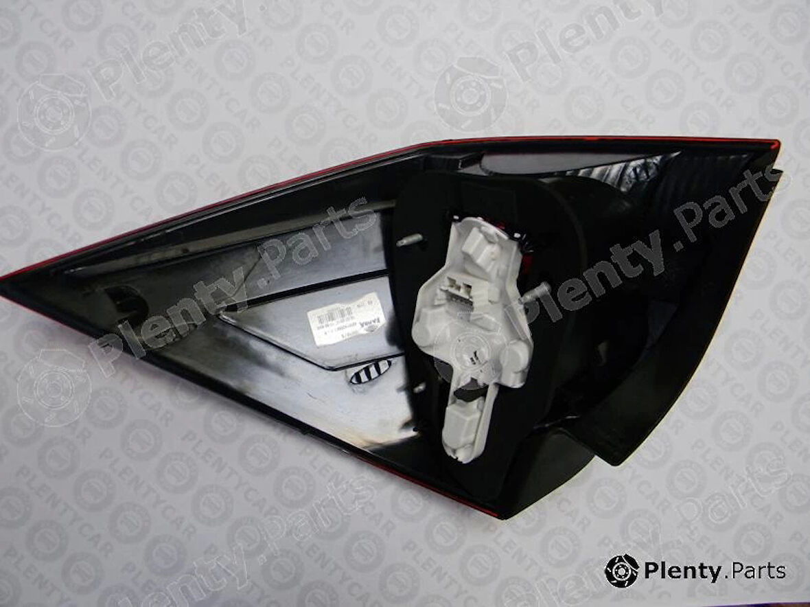 Renault Megan Iı 2002-2005 Stop Lambası Sol Unıt..Ece. (Oem No:8200142682)