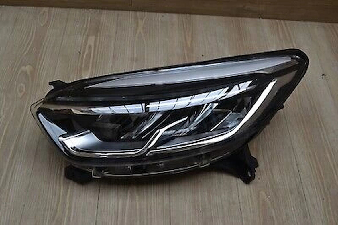 Renault Captur 2017- Far Sol Led (Oem No:260600380R)