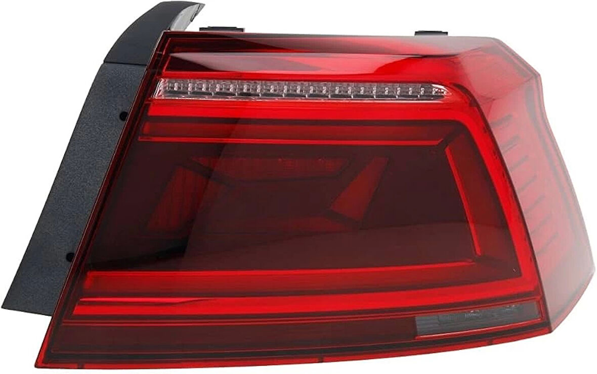 Vw Passat 2015- Stop Lambası Dış Sağ  (Oem No:3G5945208D)