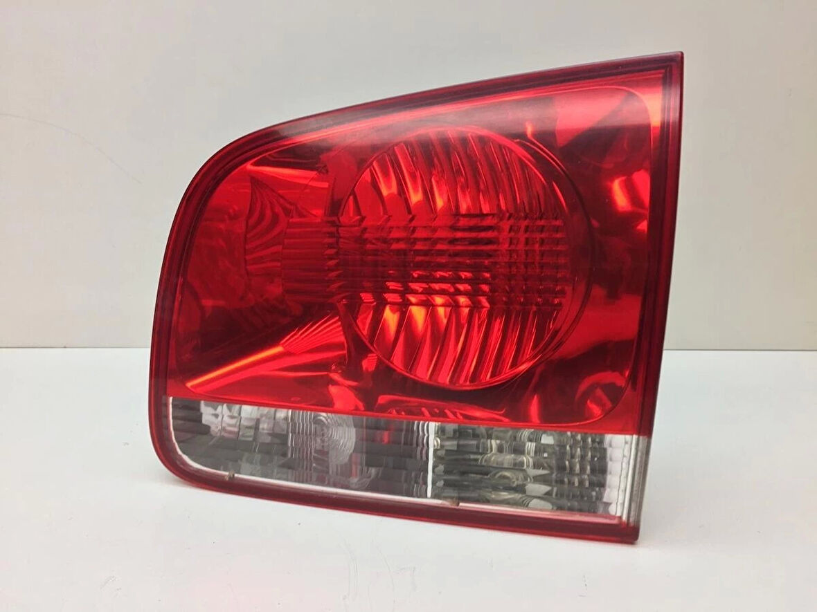 Vw Touareg 2004-2010 Stop Lambası İç Sağ  (Oem No:7L6945094H)
