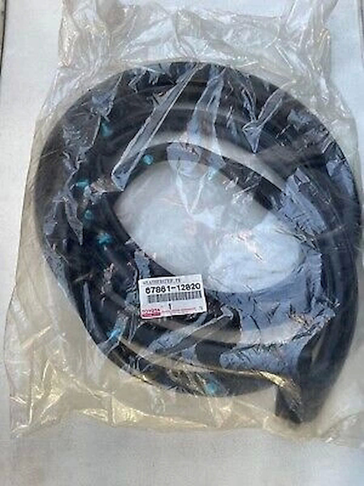 Kapı Çevre Fitili Corolla 1993-1998 Ön Sağ (Oem No:6786112820)