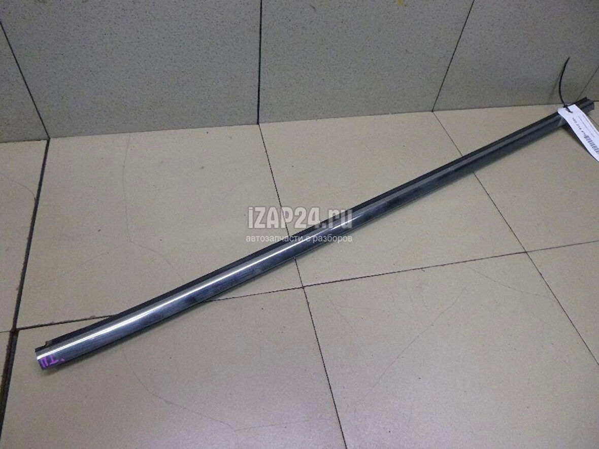 Cam Sıyırıcı Qashqai 2017-2021 Ön Sol (Oem No:80821Hv00A)