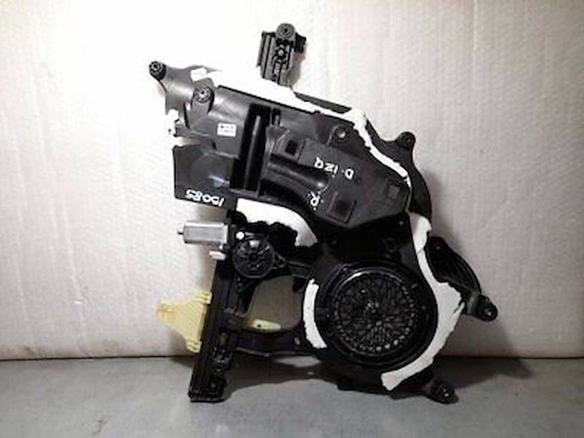 Fiat   1997-2000 Camkrikosu  (Oem No:9840175680)