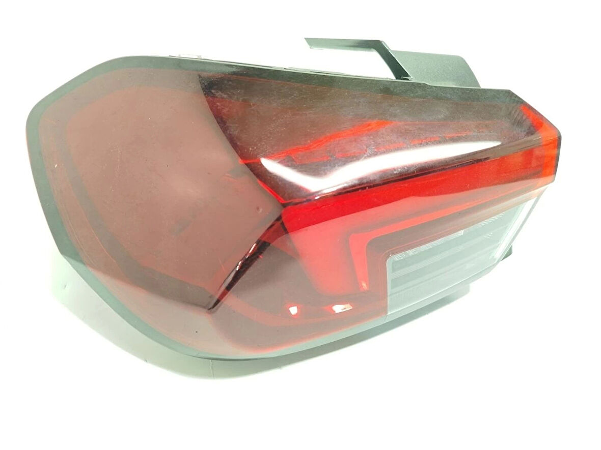 Opel Corsa E 2020- Stop Lambası Sol  (Oem No:9829317980)