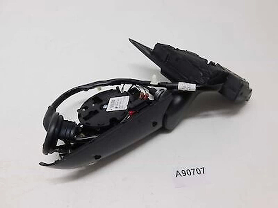 Vw A3 2004-2008 Dış Dikiz Aynası Sol Elektrikli Isıtmalı Astarlı Sinyallı Kör Noktalı 3 Kapı (5 Pın) (Oem No:8P1858531G)