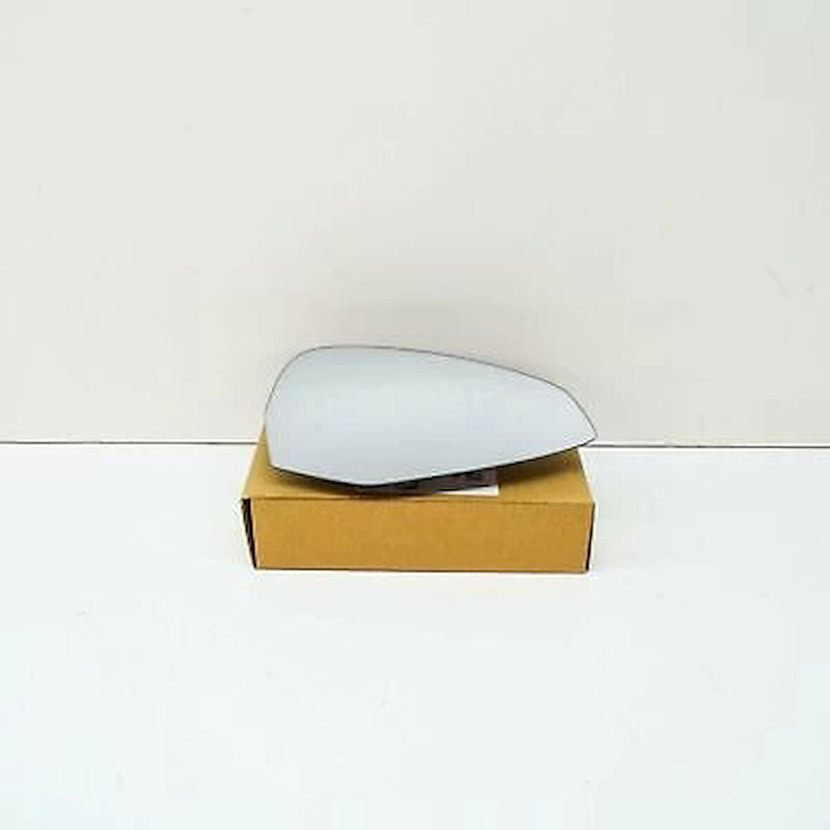 Vw  A4 A5 2015- Ayna Camı Sağ  (Oem No:8W0857536D)