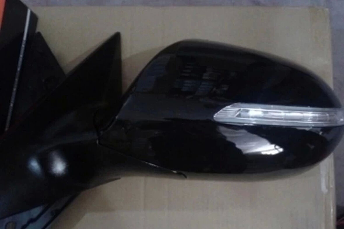 Sportage Elektrikli Katlanır Ayna 2011-2015 Sinyalli Sol Oem No:876104T300