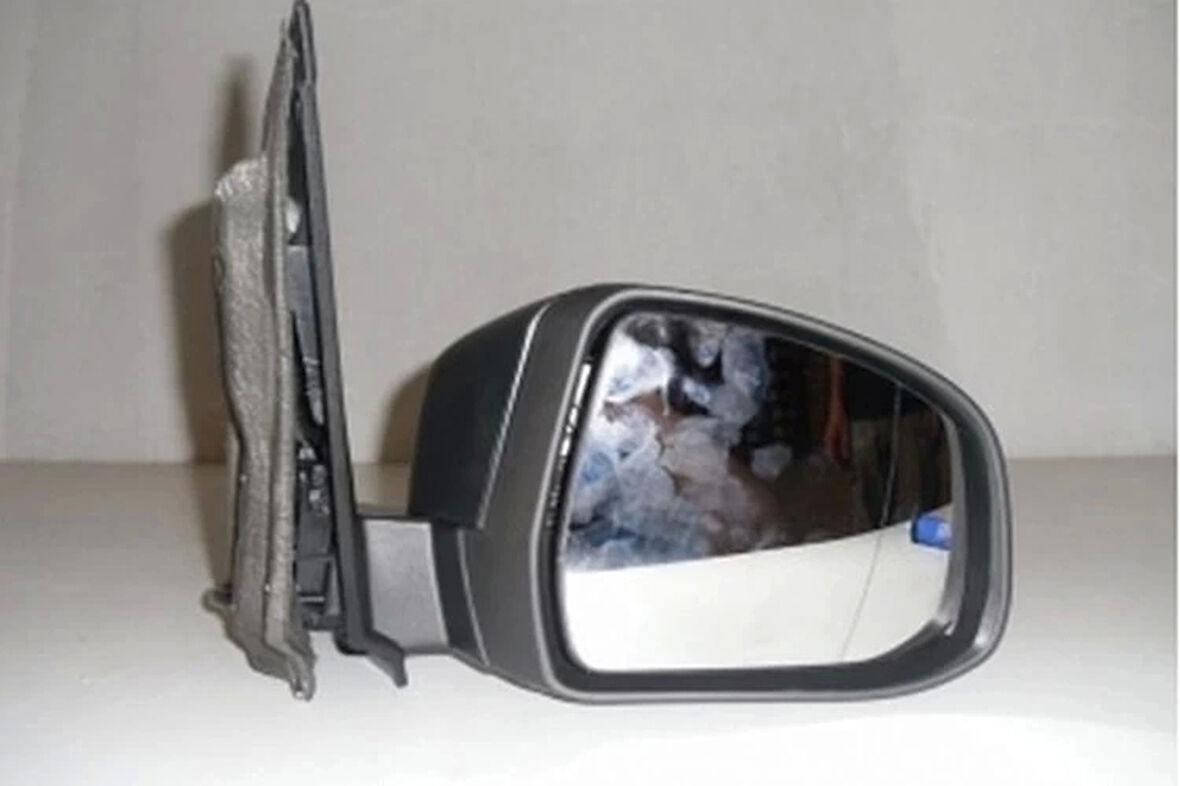 Focus Elektrikli Ayna  2008 2011 Astarlı Kör Noktalı Sinyalli Sağ Oem No:8M5117682Yc