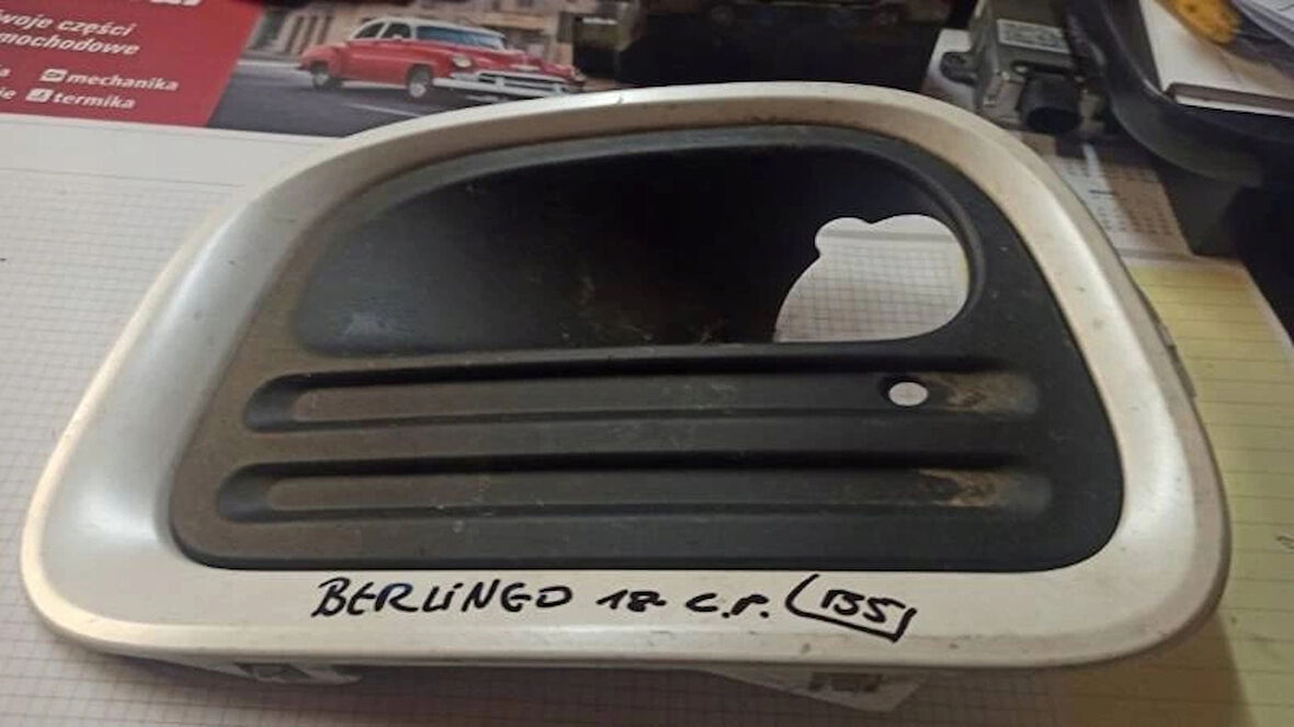 opel combo- 2019-2024  ön panjur sıyah nıkelaj çıtalı (tw) Oem No (9816859580)