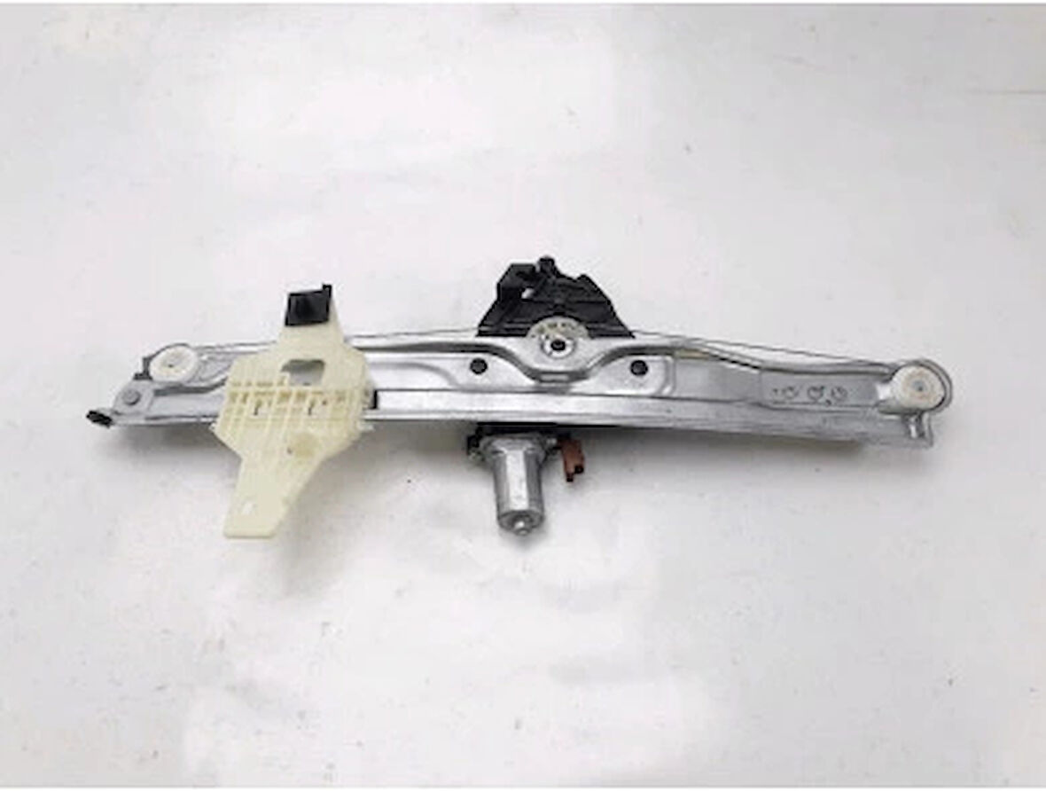 Dacia Sandero III Ön Sağ Cam Krikosu (Orijinal Ürün Natural Kutu) Oem No (807207678R)