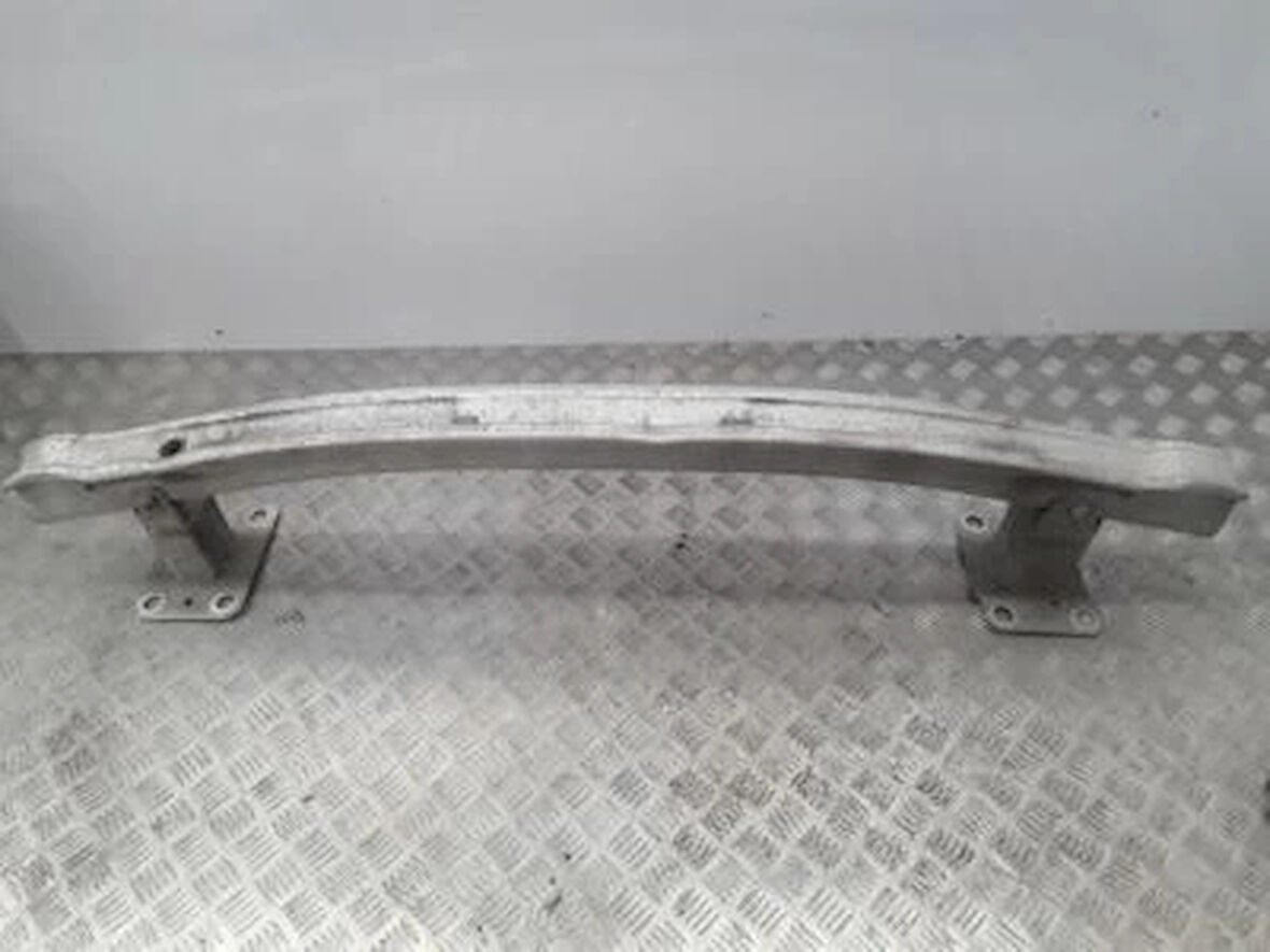 Renault Megane 2 2003-2008 Ön Sağ Tampon Demir Ayağı Oem No (8200011107K)