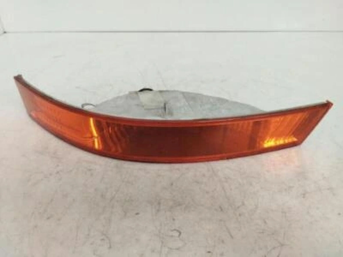 Master Iı 2003- Ön Sinyal Sağ Oem No (8200163914)