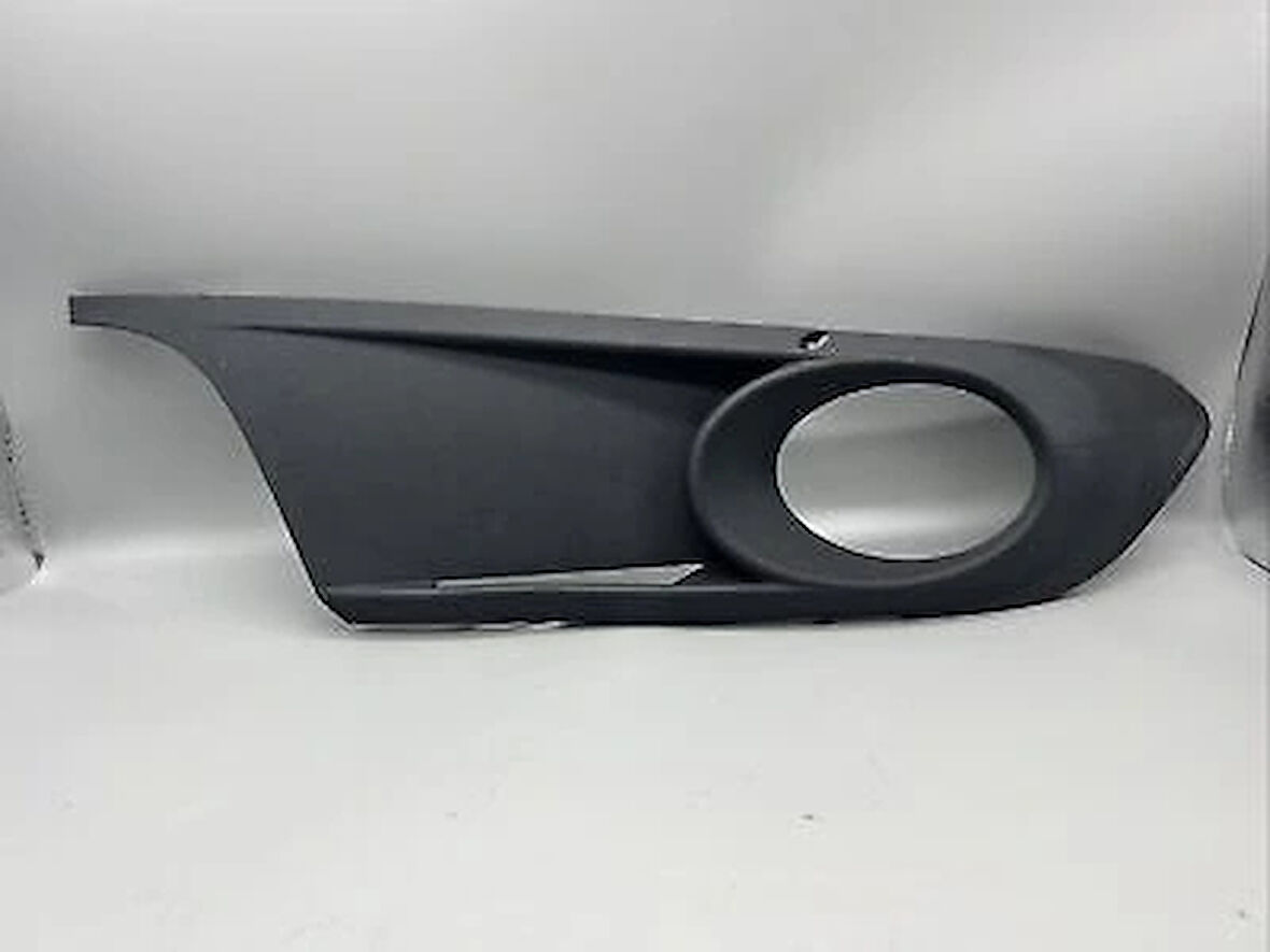 Jetta 2011- Sis Kapağı Sisli Sağ Oem No (5C6853666A)