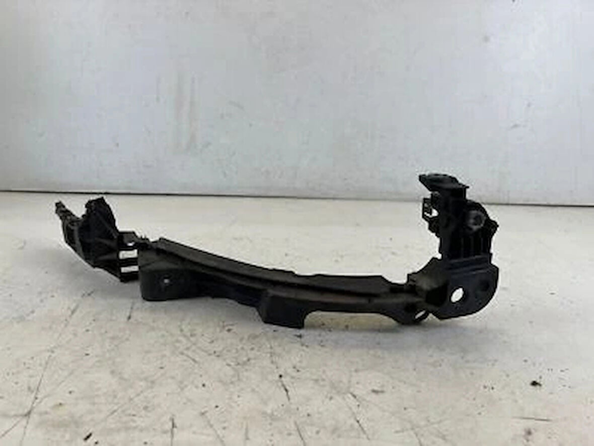 Golf Vı 2008 Far Braketi Sol Oem No (5K0 807 890)