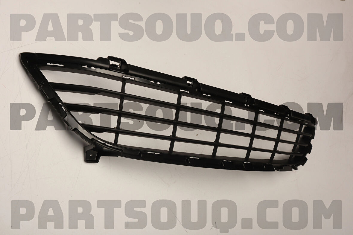 Express 2021- Ön Tampon Panjuru Oem No (622540275R)