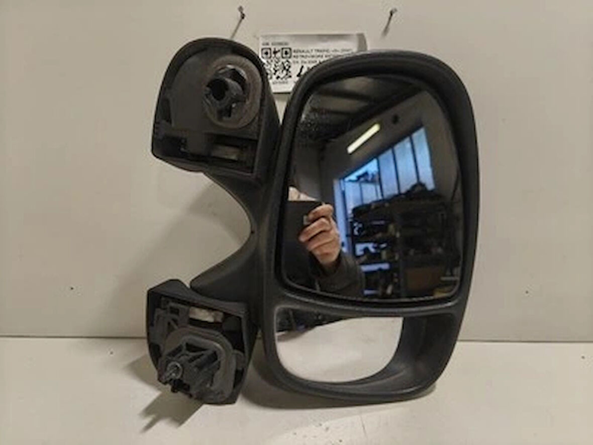 Traffıc 2001- Ayna Elektrikli Sağ Oem No (7701473247)
