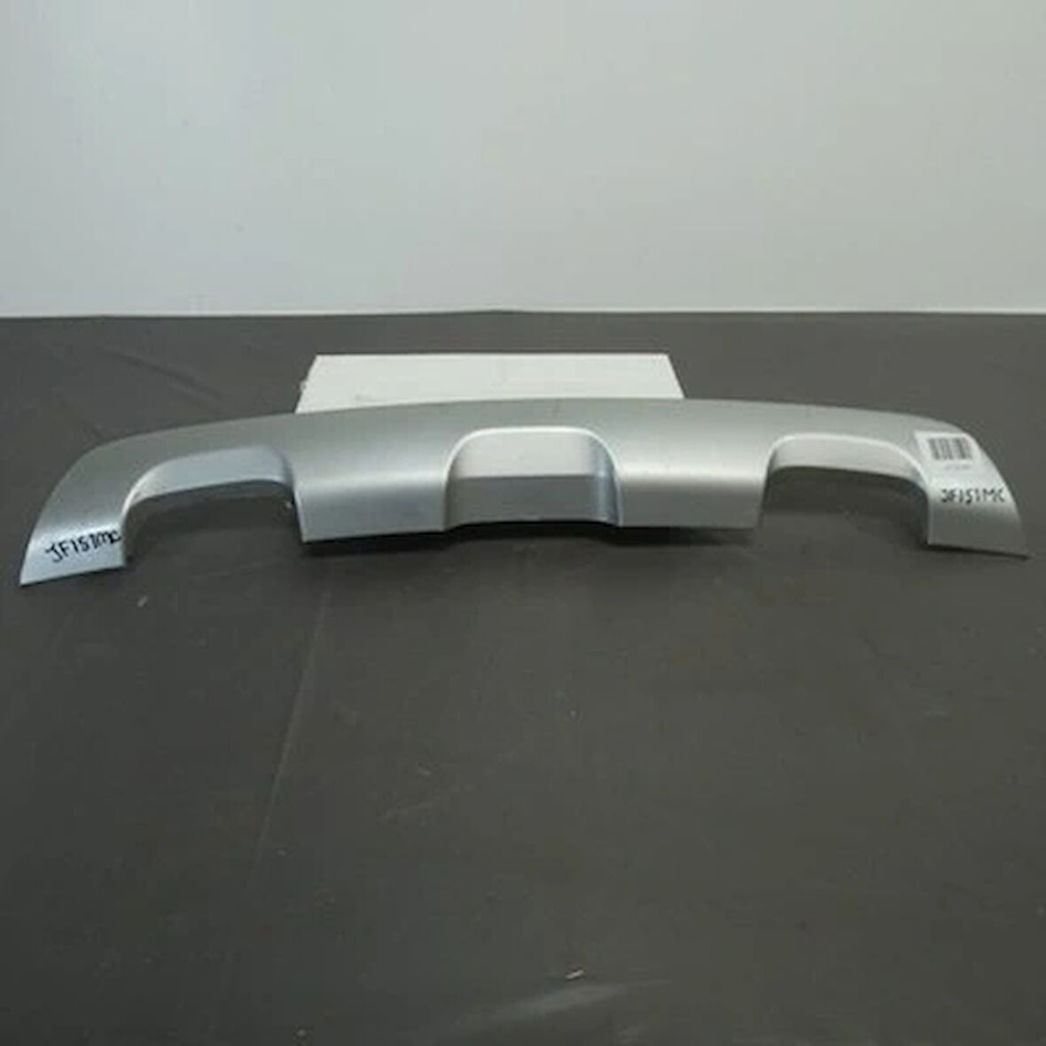 Dacia Sandero Stepway 2013- Arka Tampon Bakaliti Gri Oem No (850701446R)