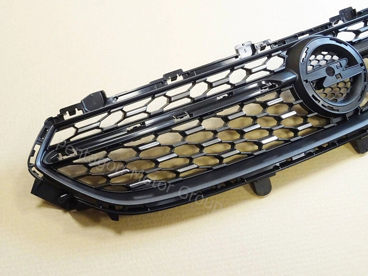 Corsa -F- Panjur Gri 2021- Oem No (9829474180)