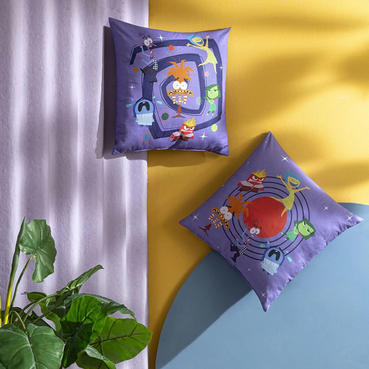 Lisanslı Disney Inside Out 2 40x40 Pamuk Kırlent