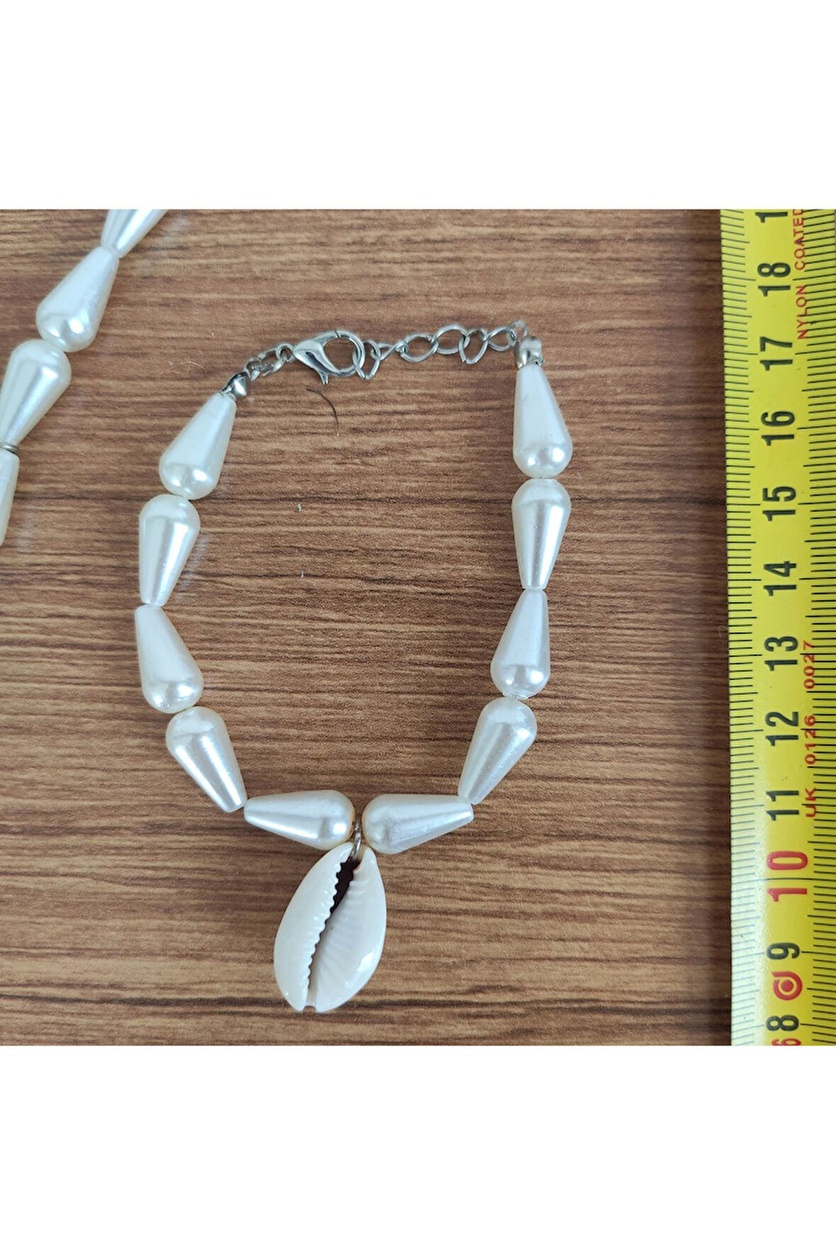 Doğal Deniz Kabuğu (Cowrie) ve İnci Görünümlü Boncuk Bileklik - 577